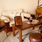 Archontiko Hatzipanayioti Hotel 4*