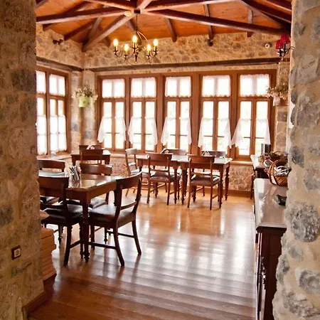 Archontiko Hatzipanayioti Hotel 4*