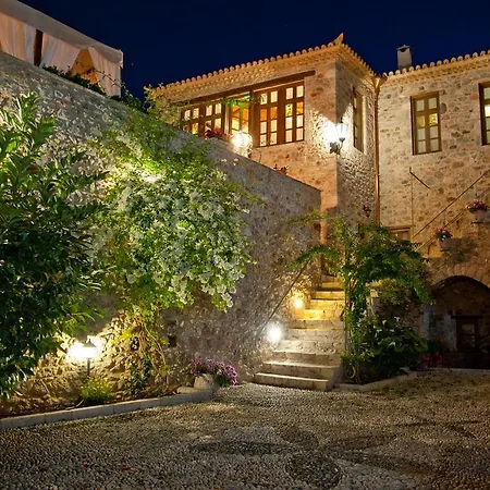 Отель Archontiko Hatzipanayioti 4*