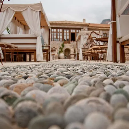 Archontiko Hatzipanayioti Леонидион