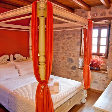 Hotel Archontiko Hatzipanayioti Leonídion