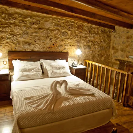 Hotel Archontiko Hatzipanayioti Leonídion
