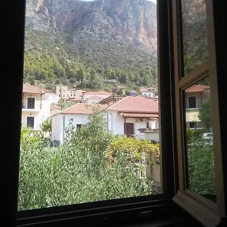 Hotel Archontiko Hatzipanayioti