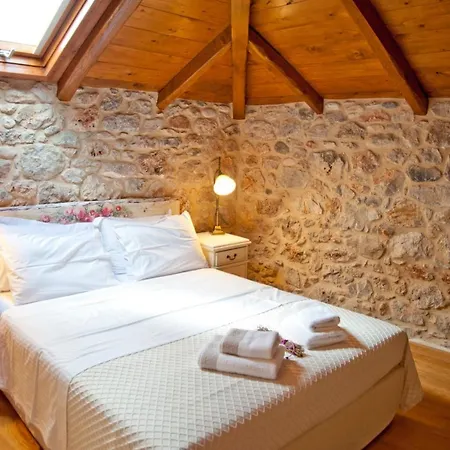 Archontiko Hatzipanayioti Hotel