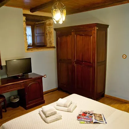 Archontiko Hatzipanayioti Hotel Leonídion