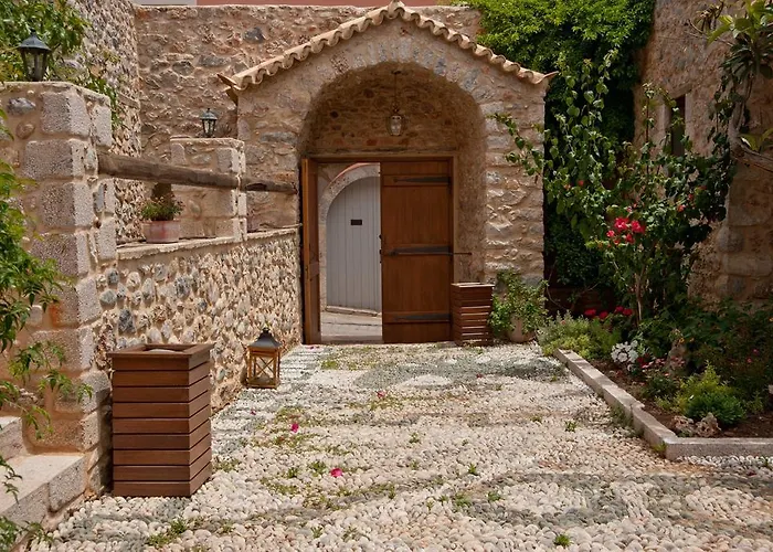 Hotel Archontiko Hatzipanayioti Leonidio