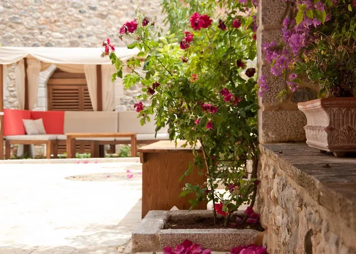 Archontiko Hatzipanayioti 4*