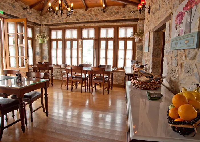 Archontiko Hatzipanayioti 4*