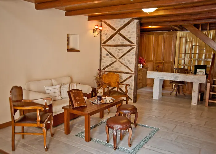 Archontiko Hatzipanayioti 4*