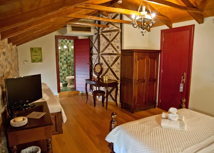 Archontiko Hatzipanayioti