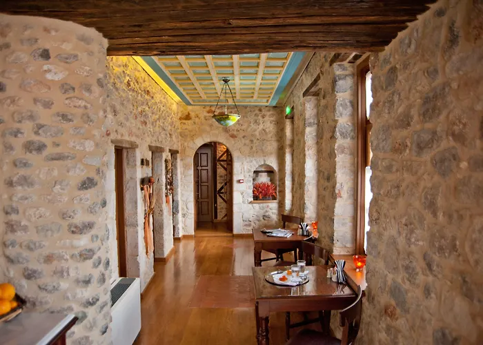 Archontiko Hatzipanayioti Leonidio