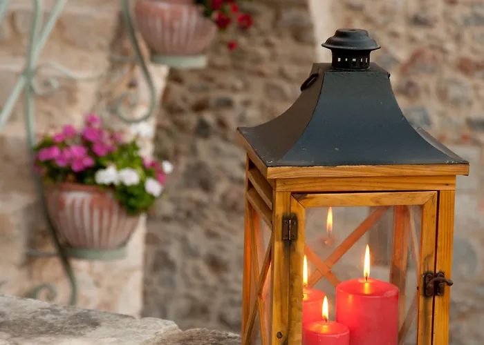 Hotel Archontiko Hatzipanayioti 4*