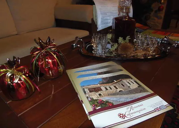 Archontiko Hatzipanayioti Леонидион